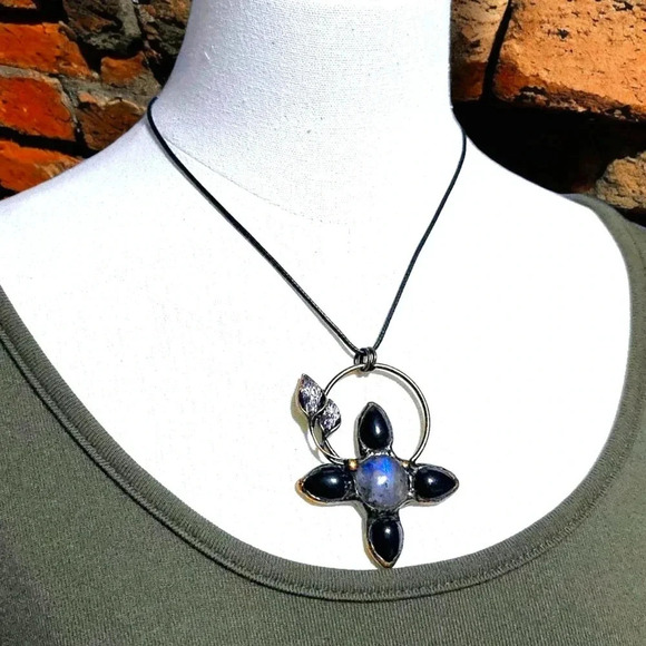 🆕️Vintage Style Boho Labradorite Black Agate Pendant Necklace | Antique Bronze - Picture 1 of 10